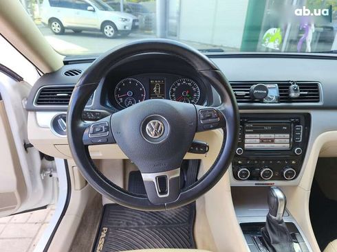 Volkswagen Passat 2012 - фото 18