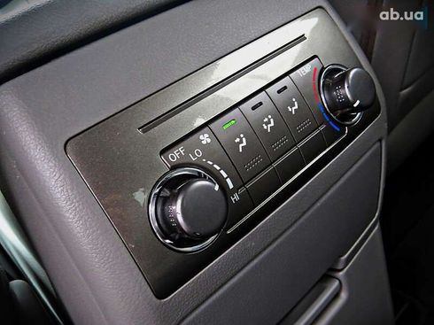 Toyota Highlander 2013 - фото 15