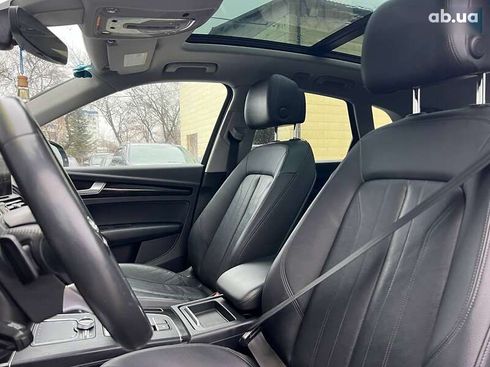 Audi Q5 2018 - фото 11