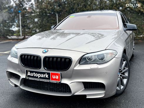 BMW 5 серия 2011 серый - фото 1