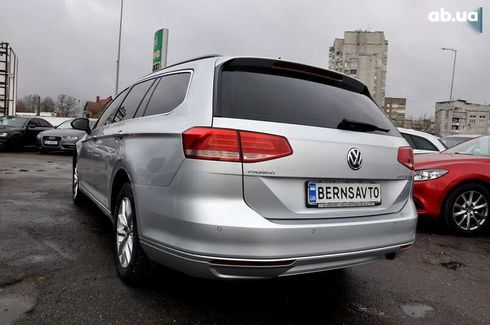 Volkswagen Passat 2018 - фото 11