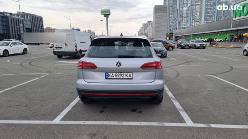 Volkswagen Touareg 2021 - фото 4