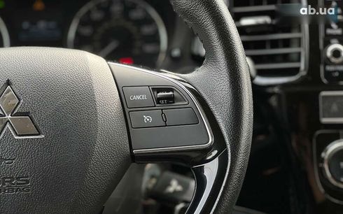 Mitsubishi Outlander 2019 - фото 13