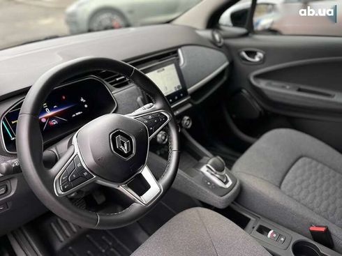 Renault Zoe 2021 - фото 18