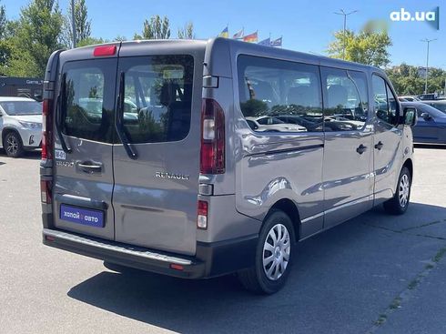 Renault Trafic 2019 - фото 7