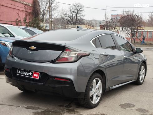 Chevrolet Volt 2018 серый - фото 10