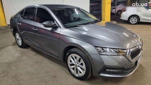Skoda Octavia 2023 - фото 5