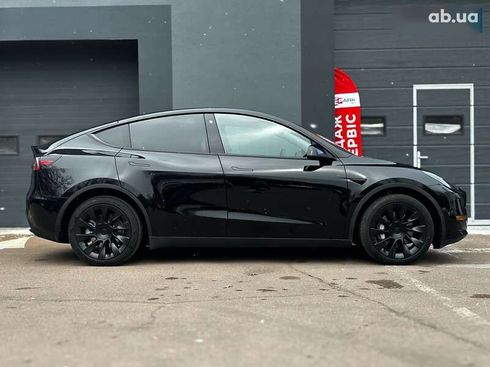 Tesla Model Y 2023 - фото 10