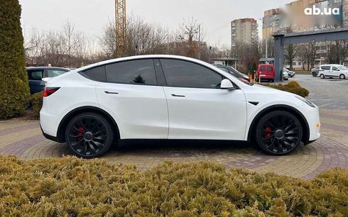 Tesla Model Y 2022 - фото 8