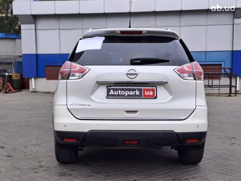 Nissan X-Trail 2017 белый - фото 5