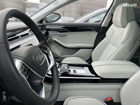 Audi A8 2021 - фото 27