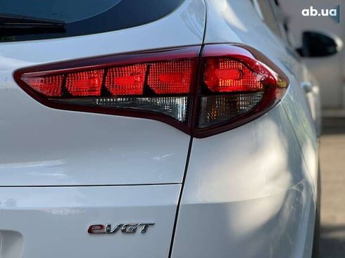 Hyundai Tucson 2017 - фото 11