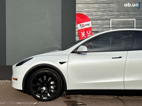 Tesla Model Y 2023 - фото 5