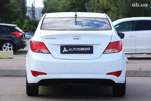 Hyundai Solaris 2016 - фото 6