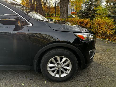 Kia Sorento 2017 черный - фото 4