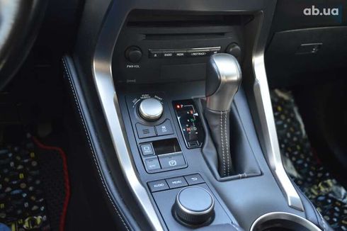 Lexus NX 2017 - фото 29