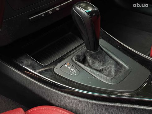 BMW 3 серия 2010 белый - фото 33