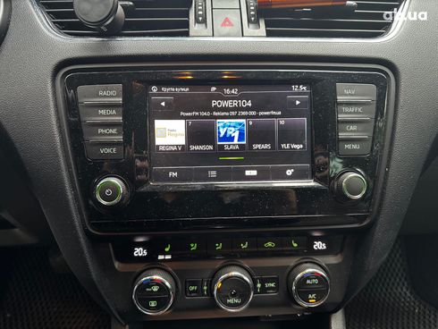 Skoda Octavia 2016 серый - фото 33