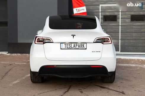 Tesla Model Y 2022 - фото 8