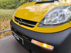 Продаж вживаних Opel Vivaro 2004 року в Києві - купити на Автобазарі