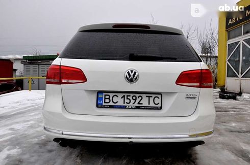 Volkswagen Passat 2010 - фото 9