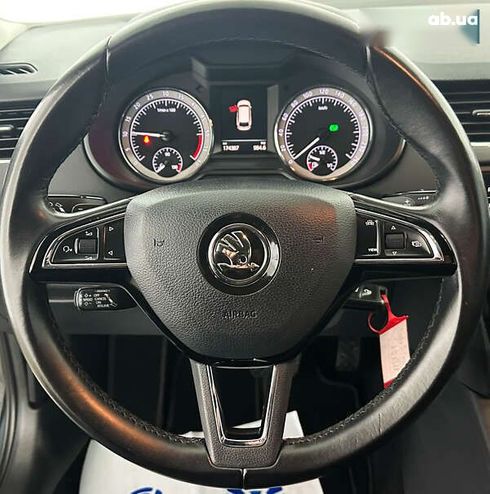 Skoda Octavia 2018 - фото 13