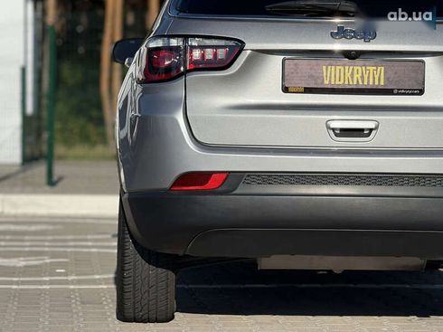 Jeep Compass 2021 - фото 17