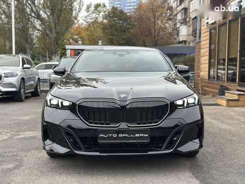 BMW 5 серия 2024 - фото 3