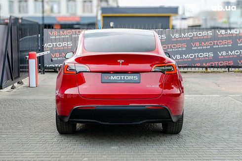 Tesla Model Y 2021 - фото 10