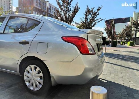 Nissan Versa 2016 - фото 14