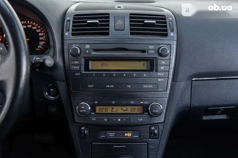 Toyota Avensis 2009 - фото 24