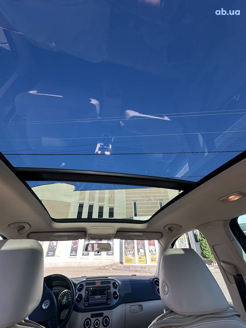 Volkswagen Tiguan 2009 черный - фото 10