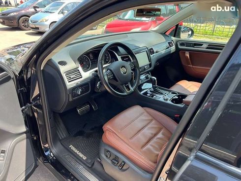 Volkswagen Touareg 2015 - фото 16