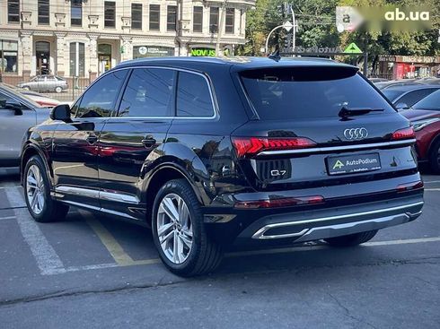 Audi Q7 2022 - фото 9