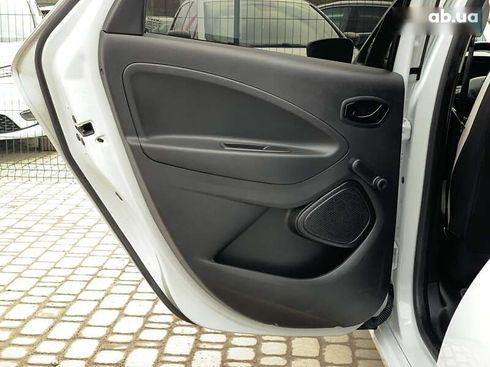 Renault Zoe 2020 - фото 27