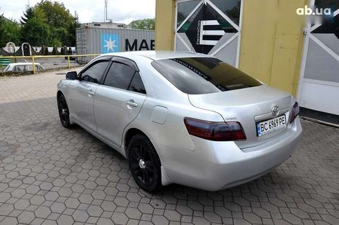 Toyota Camry 2007 - фото 13