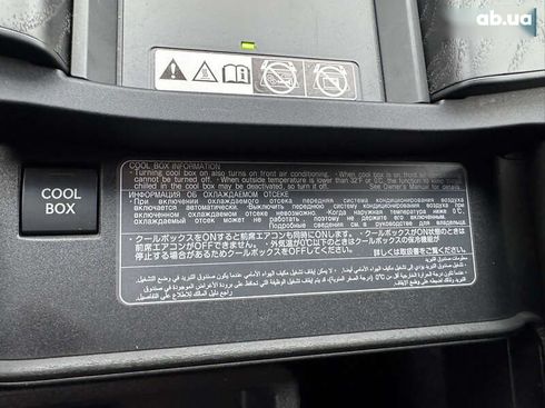 Lexus LX 2022 - фото 23