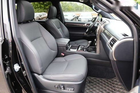 Lexus GX 2020 - фото 10