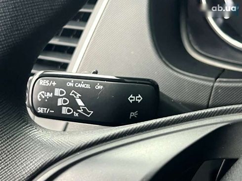 Skoda Fabia 2021 - фото 24