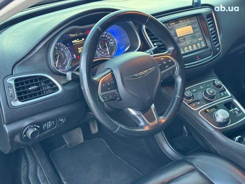 Chrysler 200 2016 серый - фото 18