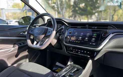 Chevrolet Bolt 2023 - фото 10