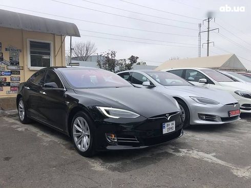 Tesla Model S 2018 - фото 6