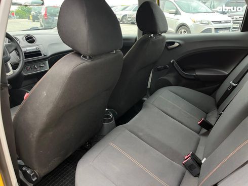 SEAT Ibiza 2011 желтый - фото 23