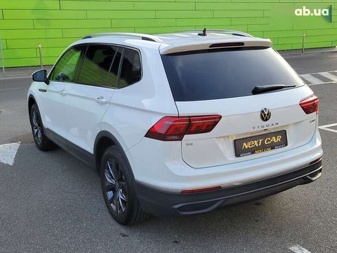 Volkswagen Tiguan 2022 - фото 13