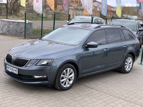 Skoda Octavia 2019 - фото 3