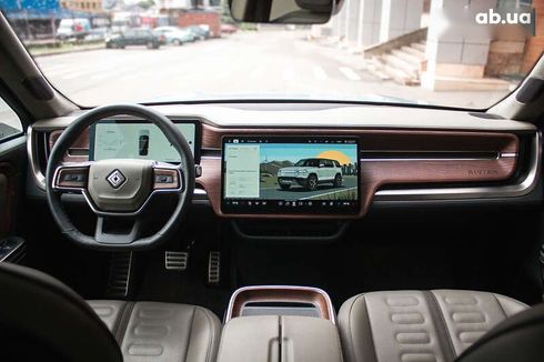 Rivian R1S 2023 - фото 11