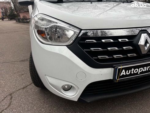 Renault Lodgy 2017 белый - фото 9