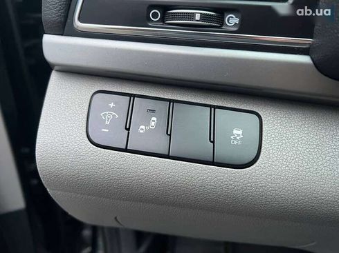 Hyundai Elantra 2018 - фото 17