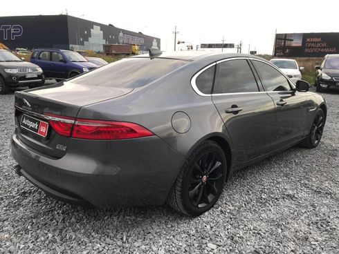 Jaguar XF 2016 серый - фото 9
