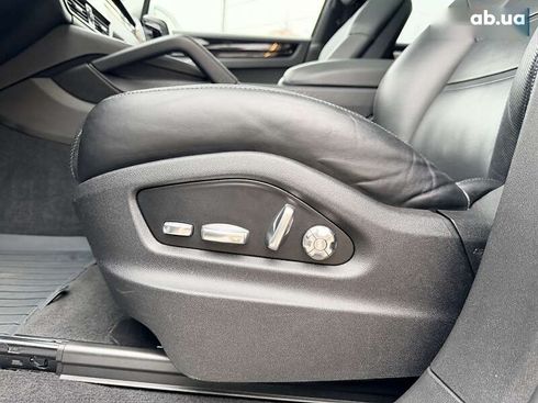 Porsche Cayenne 2018 - фото 16